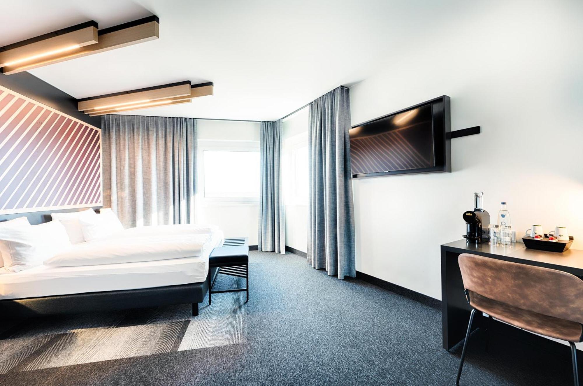 B&B Hotel Koeln-City Zewnętrze zdjęcie